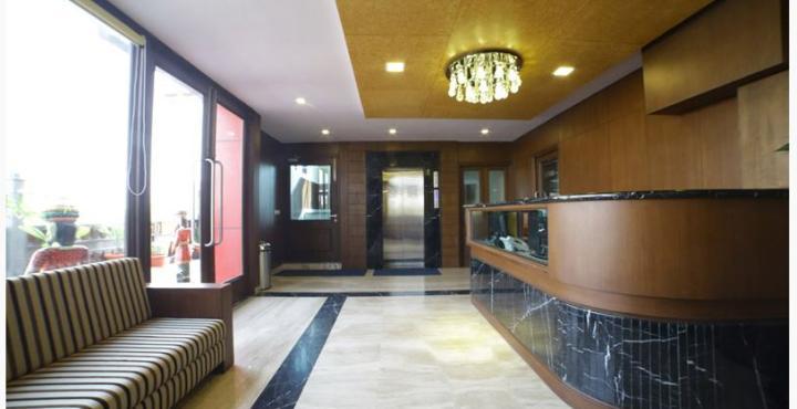 Oyo 1681 Hotel Devansh อุเดเปอร์ ภายนอก รูปภาพ